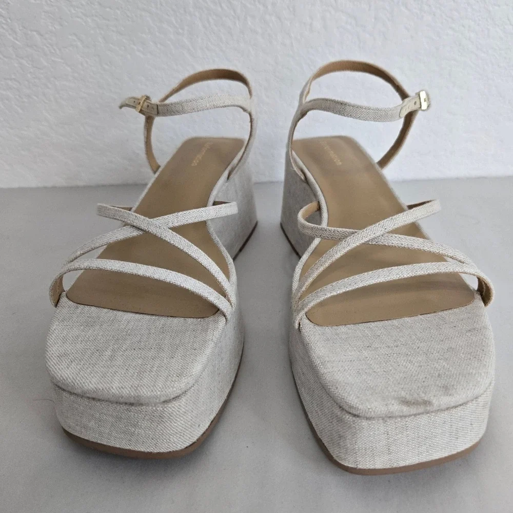 New- Reformation Ivory Linen Strappy Wedge Sandals